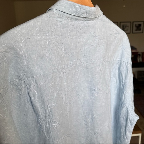 Cubavera Men’s S/S 100% Linen Light Blue Shirt W/Floral Embroidery Size XL - Picture 10 of 13